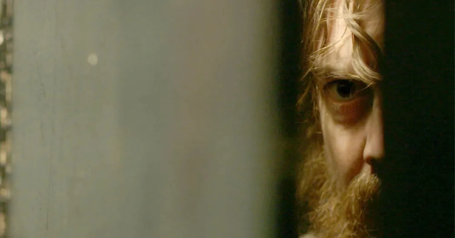 Blue Ruin: A mysterious outsider's peaceful life is turned upside down